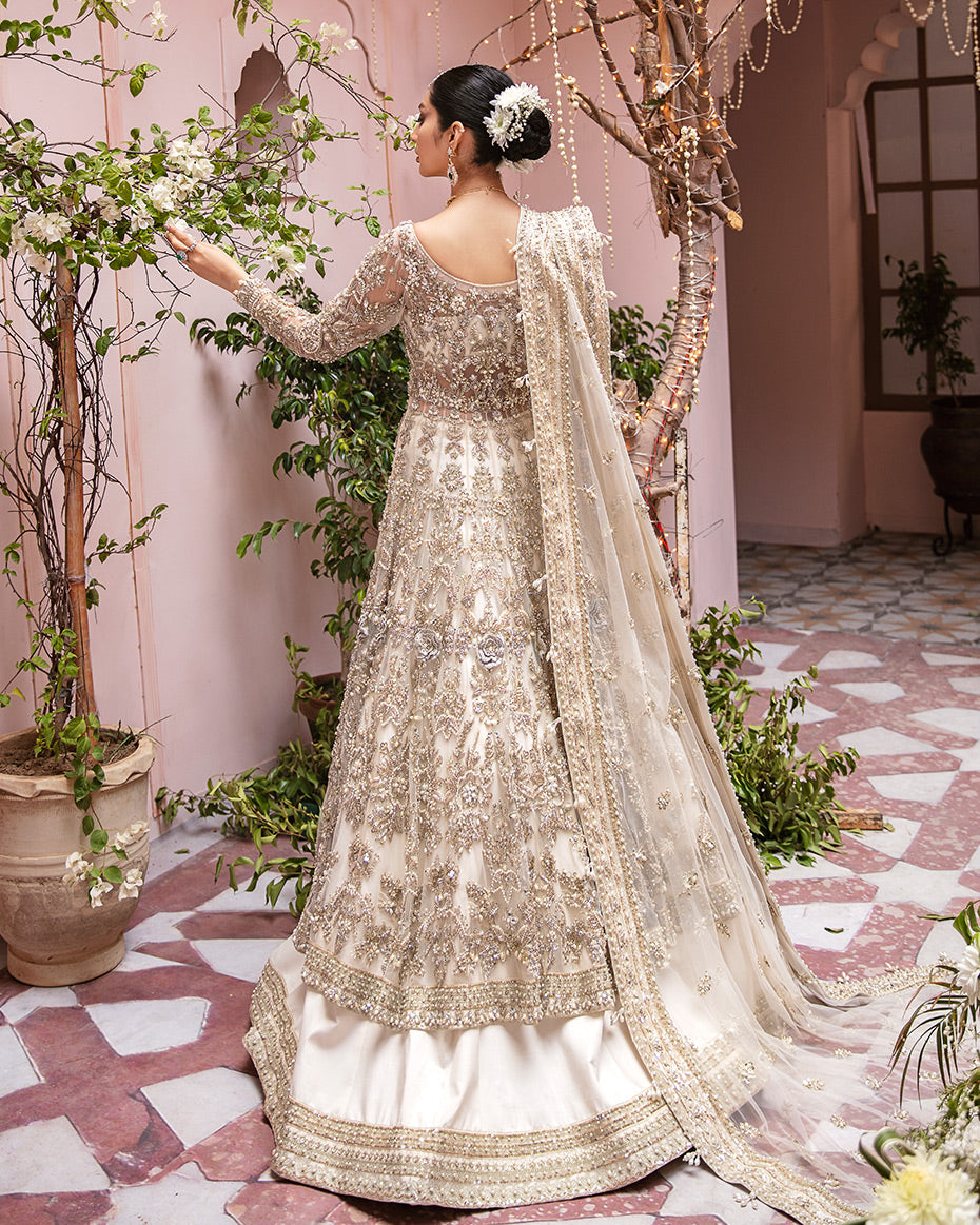 Zareena B-16 Mehernaaz Bridal Couture Collection 2021