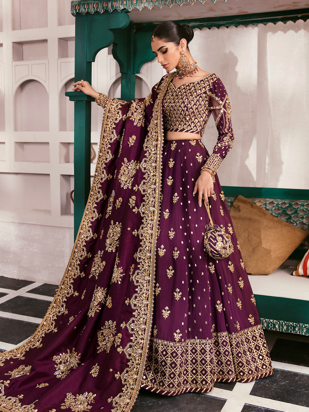Shazminah GL-WS-22V1-31 (Shawl) - Zaryaab Wedding Formals Collection by Gulaal